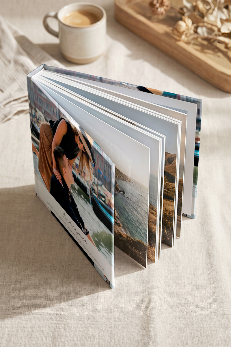 4-photobook-square-myikona-beige-u-100