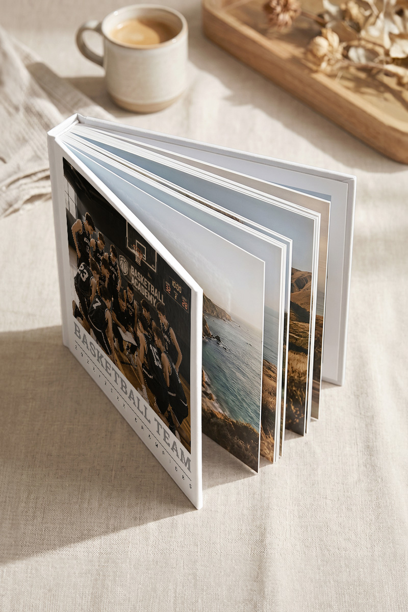 4-photobook-square-myikona-beige-u-109