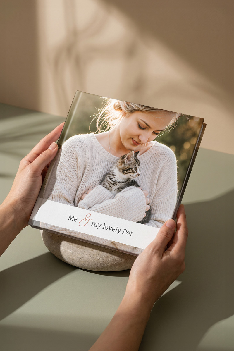 4-photobook-square-myikona-sage-wd-117