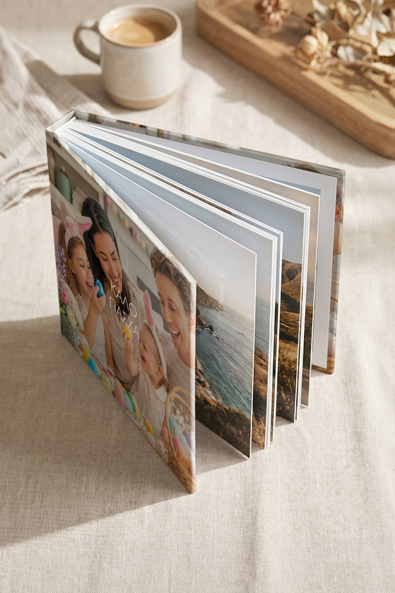 4-photobook-square-myikona-beige-u-140