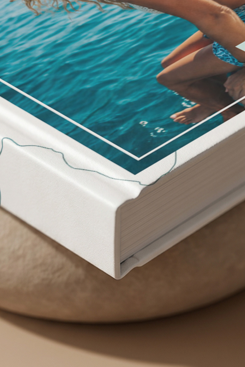 4-photobook-portrait-myikona-beige-wt-183