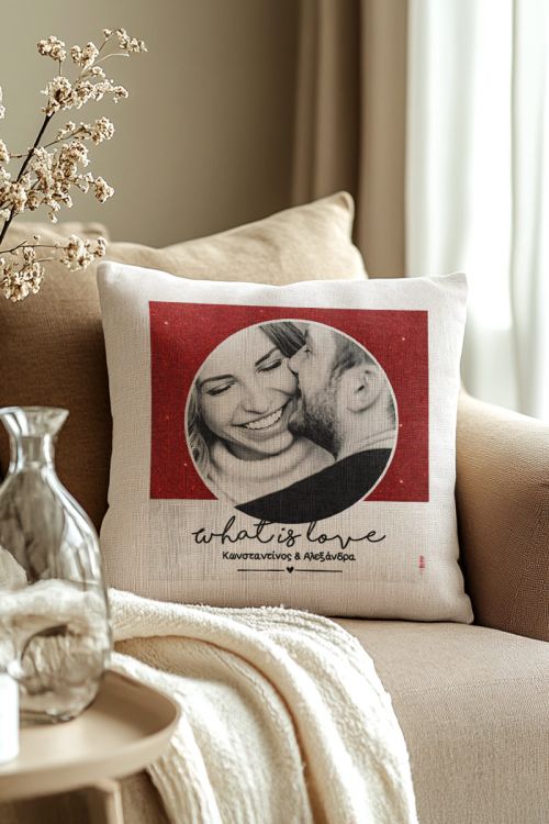 Μαξιλάρι με Φωτογραφίες, What is Love