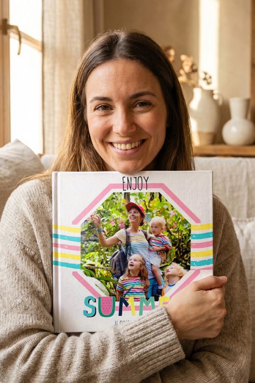 Photobook, Traveler Family