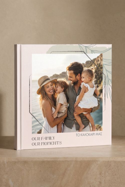 Photobook, Family Moments