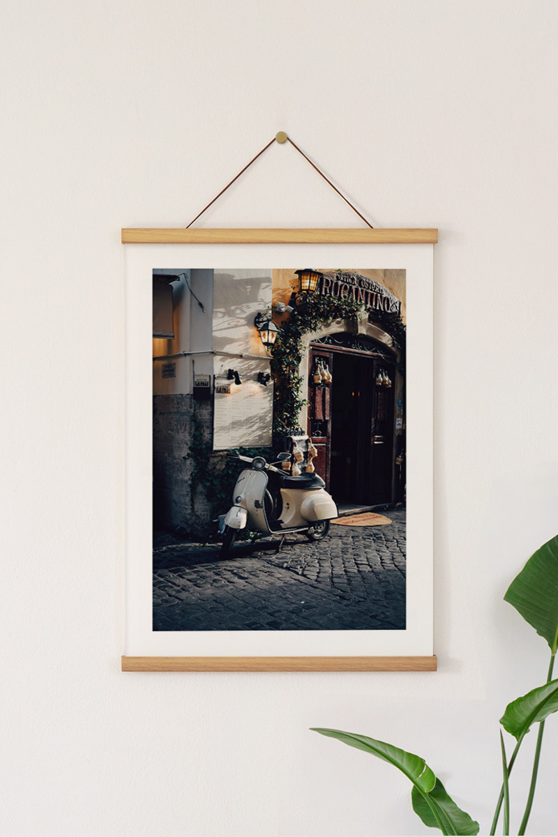 myikona-poster-type-with-hanger_-01268.jpg
