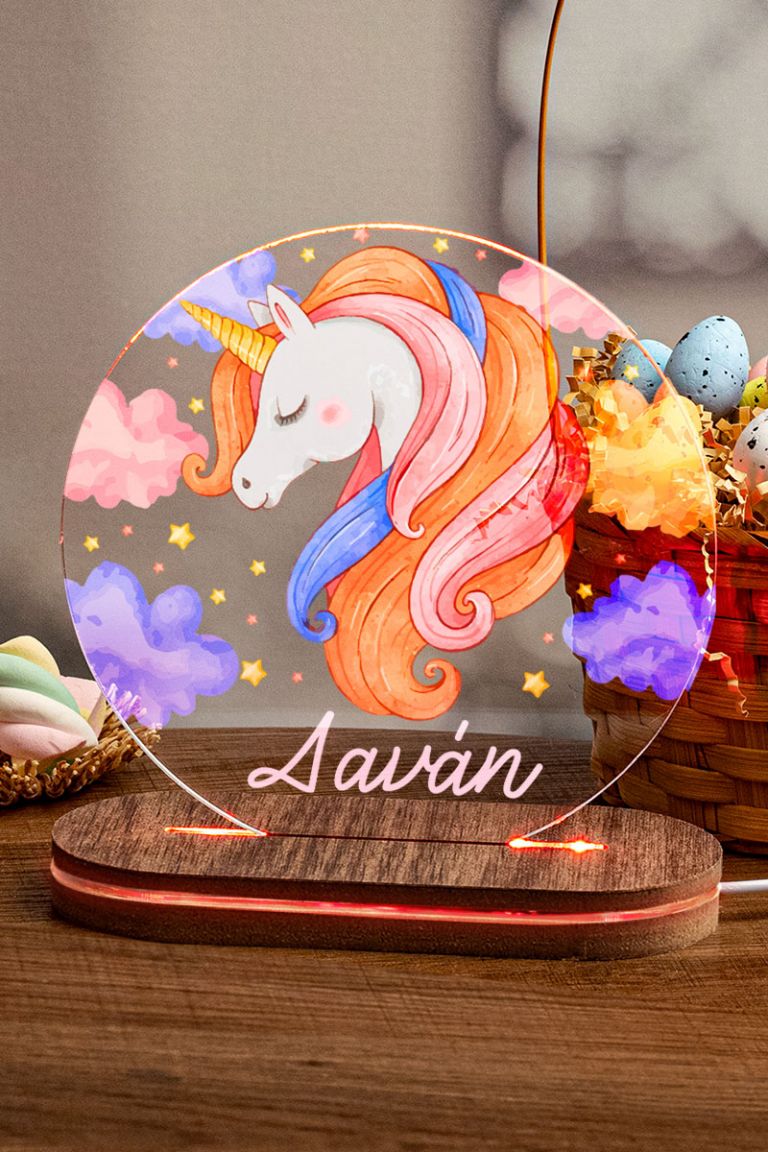 fotistiko-circle-a-unicorn-face