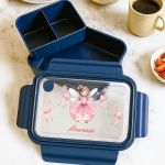 1-mykona-fagitodoxeio-lunchbox-me-ektipwsi-onoma-afierosi-blue-e-005