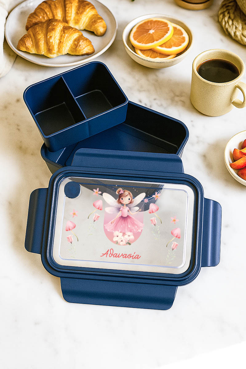 3-mykona-fagitodoxeio-lunchbox-me-ektipwsi-onoma-afierosi-blue-j-005 Δοχείο Φαγητού Παιδικό Μπλε με Χωρίσματα και Όνομα