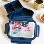 1-mykona-fagitodoxeio-lunchbox-me-ektipwsi-onoma-afierosi-blue-a-016