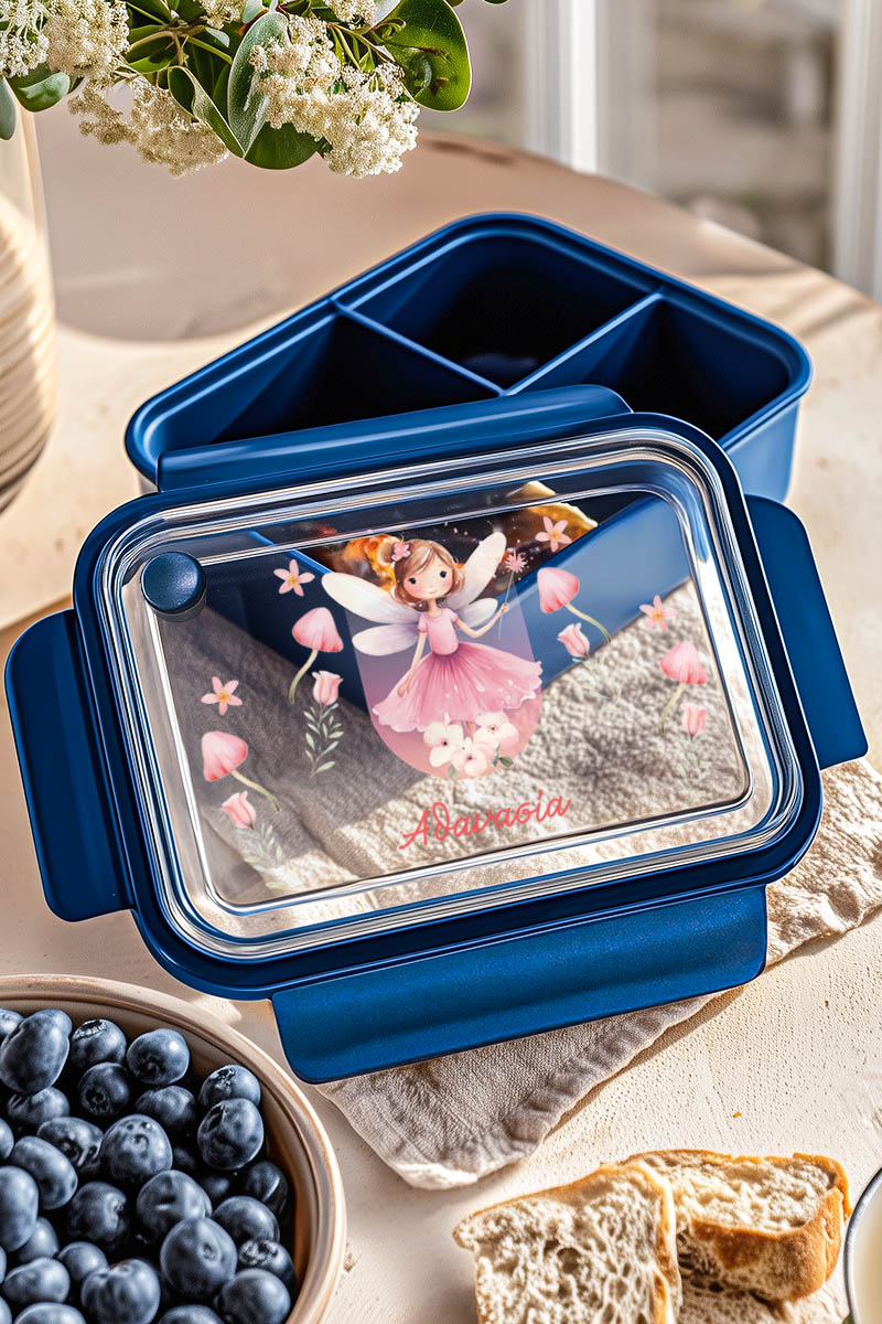 mykona-fagitodoxeio-lunchbox-me-ektipwsi-onoma-afierosi-blue-d-005 Δοχείο Φαγητού Παιδικό Μπλε με Χωρίσματα και Όνομα