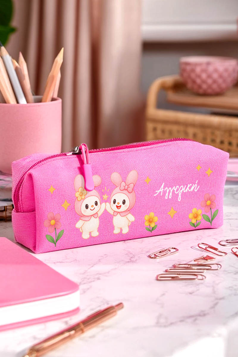 myikona-kasetina-me-ektiposi-onoma-afierosi-pink-koritsi-a-022 Σχολική Κασετίνα για Κορίτσια, Φούξια με Όνομα & Λαγουδάκια