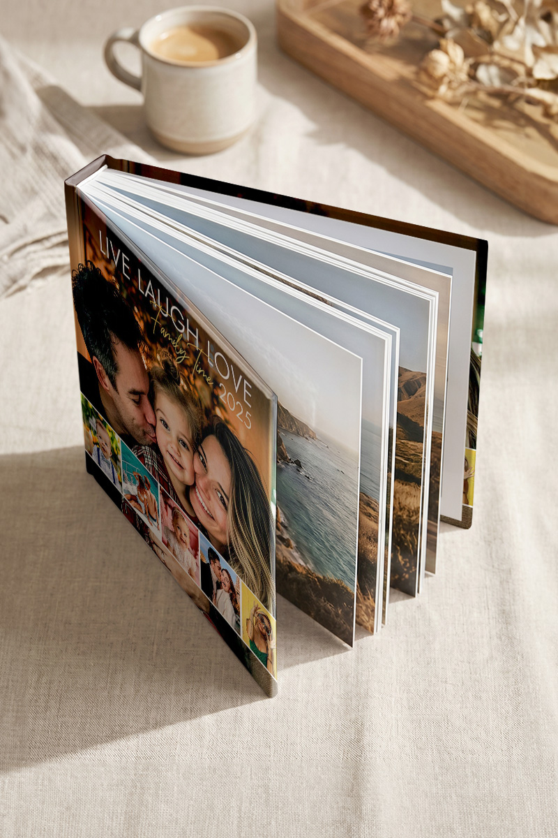 4-photobook-square-myikona-beige-u-287