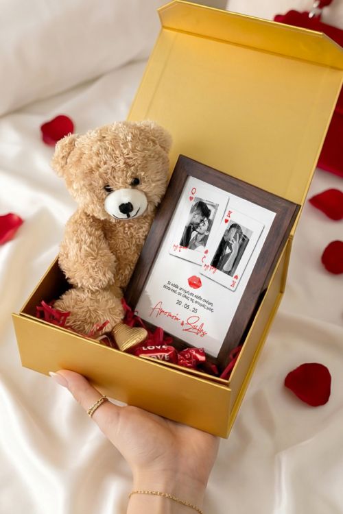 Premium Gift Box με Κορνίζα, Αρκουδάκι, Γλυκά & Μπαλόνια