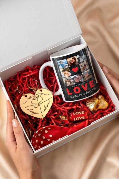 Gift Box Αγάπης με Κούπα, 2 Μπρελόκ, Γλυκά & Μπαλόνια