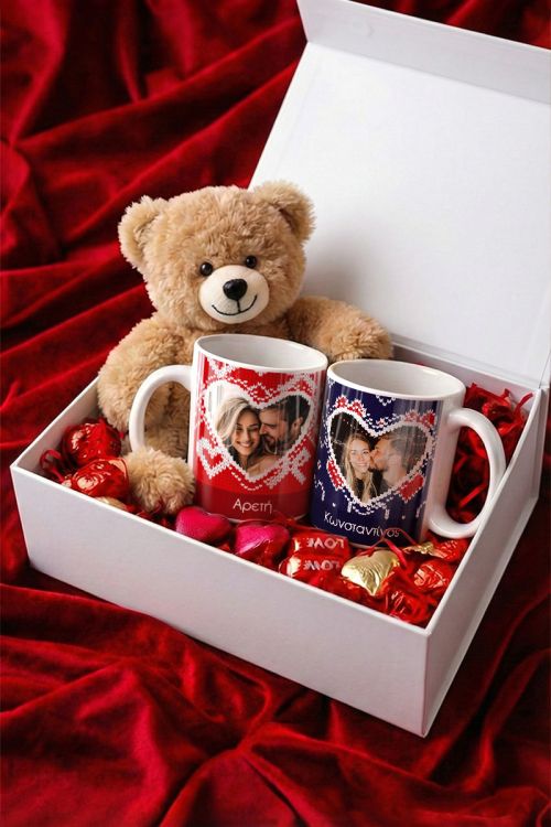 Gift Box Αγάπης με 2 Κούπες, Αρκουδάκι, Γλυκά & Μπαλόνια