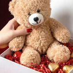 1-set-dwrou-gia-zeugaria-valentinos-korniza-teddy-white-b-0005