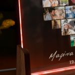 Deluxe Κουτί Δώρου με Φωτιστικό, 2 Μπρελόκ, Γλυκά & Μπαλόνια