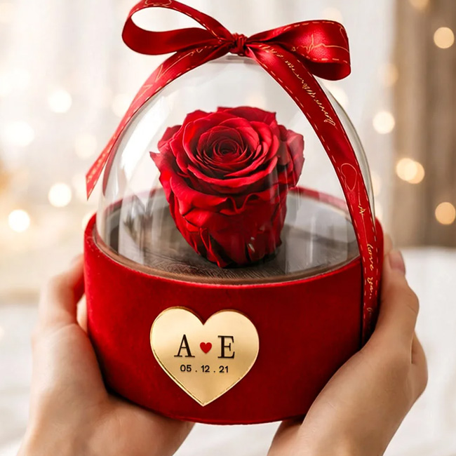 Premium Forever Roses. Μοναδικό Δώρο για επέτειο. Μοναδικά Δώρα για ζευγάρια με όνομα και ημερομηνία.