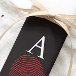2 Πασχαλινές Πλακέ Λαμπάδες με Μονόγραμμα για Ζευγάρια