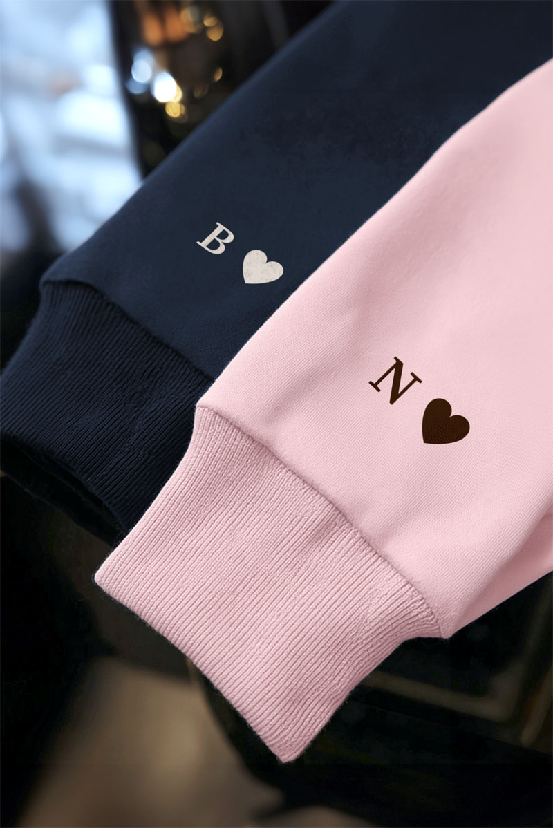 2 Matching Hoodies με Καρδιά & Μονόγραμμα, Δώρο για Ζευγάρι