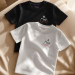 2 Matching T-shirts με Μονογράμματα, Premium Δώρο Ζευγαριού