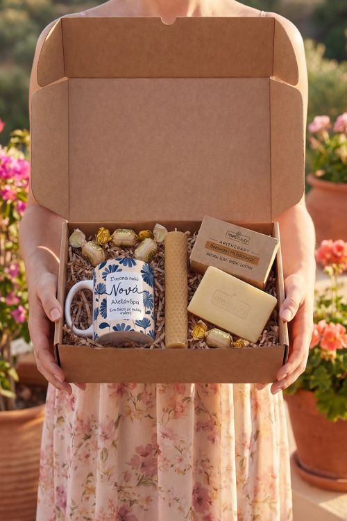 Luxury Πασχαλινό Gift Box Νονάς με Κούπα, Σαπούνι & Λαμπάδα