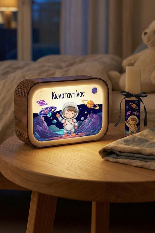Premium Lightbox Παιδικό με Αστροναύτη & Λαμπάδα Πάσχα