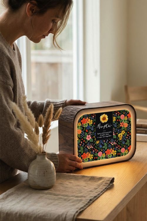 Φωτιστικό Lightbox με Λουλούδια - Δώρο για Μητέρα με Στυλ