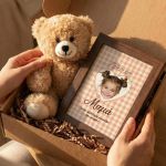 set-doro-gia-mama-arkoudaki-me-korniza-walnut-a-0013-1.jpg