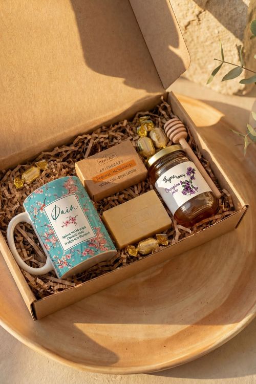 Premium Σετ για Μητέρα: Κούπα, Μέλι, Σαπούνι & Honey Dipper