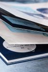 1-fastbook-photobook-album-100-logoi-enas-uperoxos-mpampas-a-0304