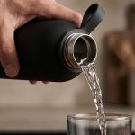 isothermiko-thermos-me-xaraksi-engraving-black-a-0019-1