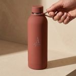 isothermiko-thermos-me-xaraksi-engraving-red-a-0026-1