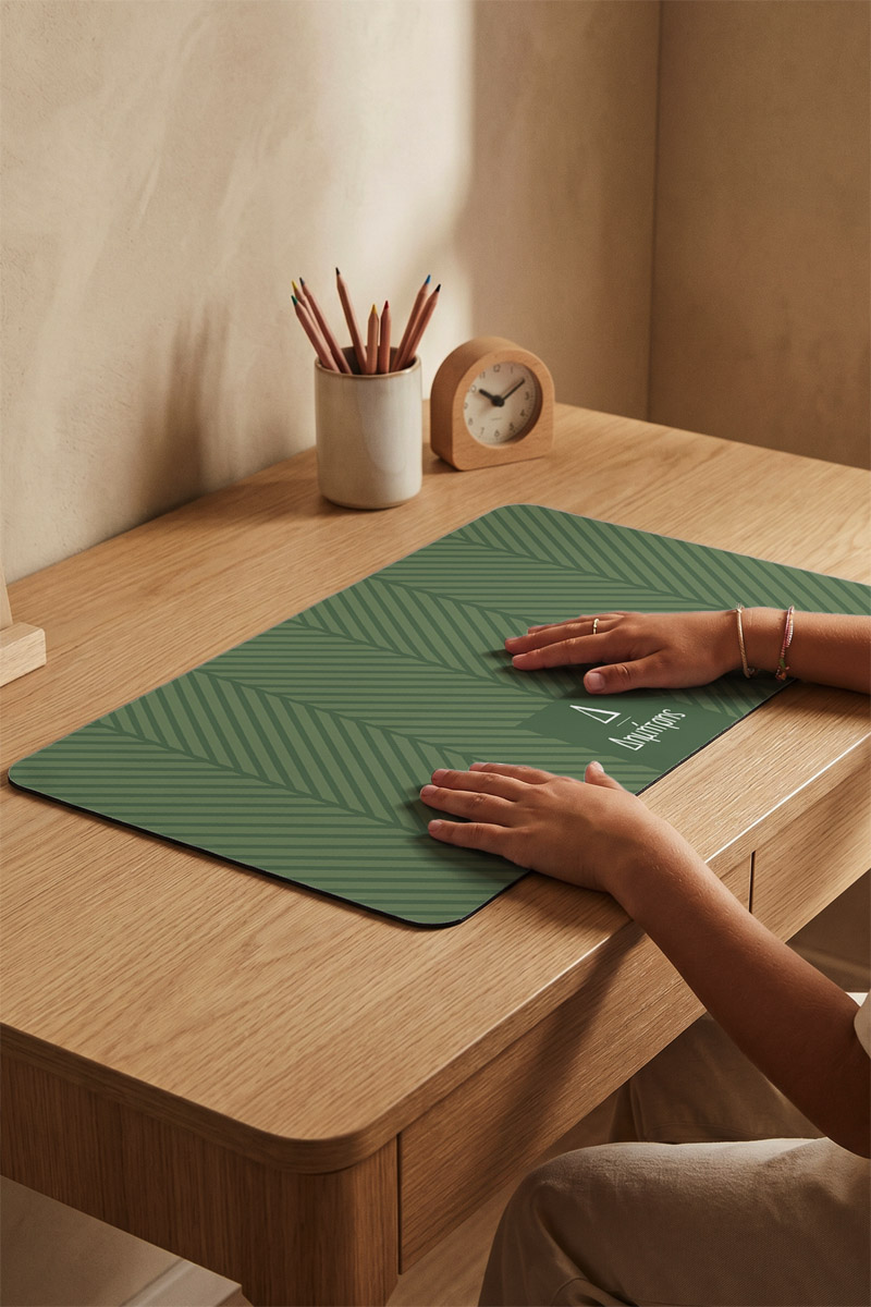 myikona-megalo-deskmat-me-ektipwsi-fotografia-onoma-afierosi-h-0034-3.jpg