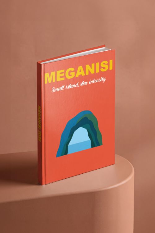 Myikona Photobook, Μεγανήσι