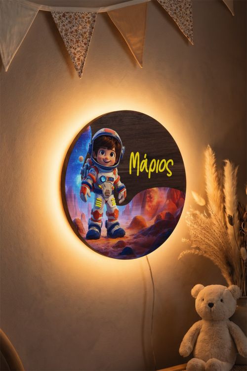 LED Φωτιστικό Τοίχου με Όνομα & Σχέδιο Αστροναύτη