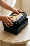 mykona-fagitodoxeio-lunchbox-me-ektipwsi-onoma-afierosi-black-a-0035-1.jpg