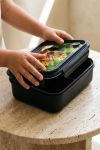 mykona-fagitodoxeio-lunchbox-me-ektipwsi-onoma-afierosi-black-e-0062-1.jpg