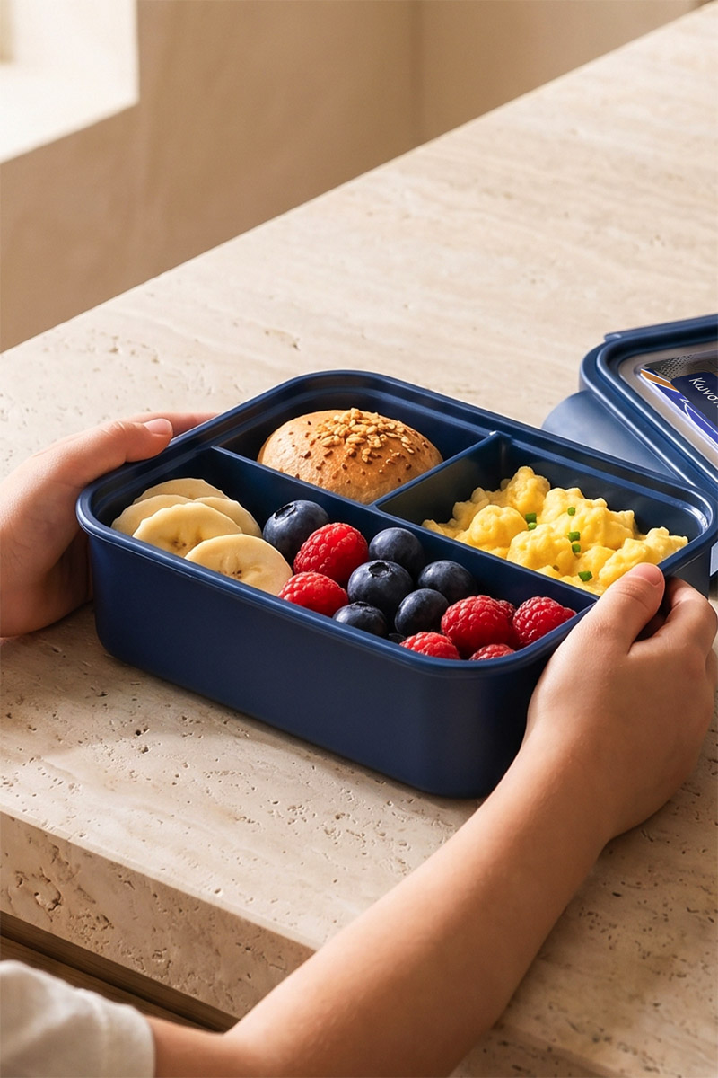 mykona-fagitodoxeio-lunchbox-me-ektipwsi-onoma-afierosi-blue-j-0079-4.jpg