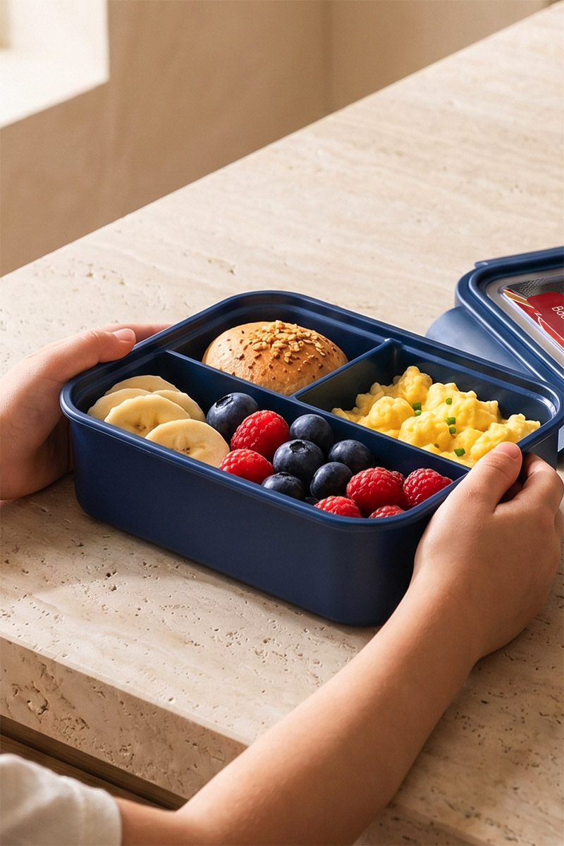 mykona-fagitodoxeio-lunchbox-me-ektipwsi-onoma-afierosi-blue-j-0081-4.jpg