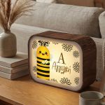 Φωτιστικό Lightbox με Όνομα για Κορίτσι με Σχέδιο Μέλισσα
