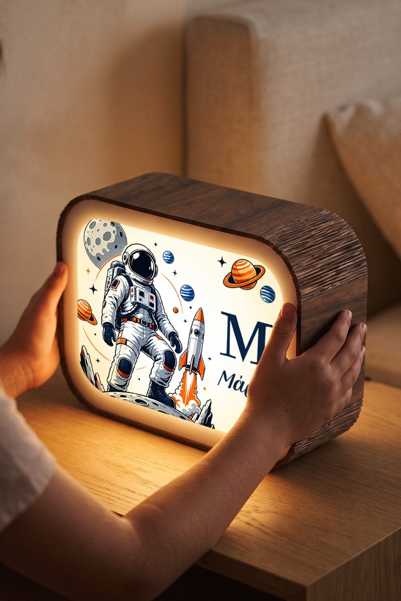 premium-lightbox-fotistiko-me-ektiposi-xh-0008-3.jpg