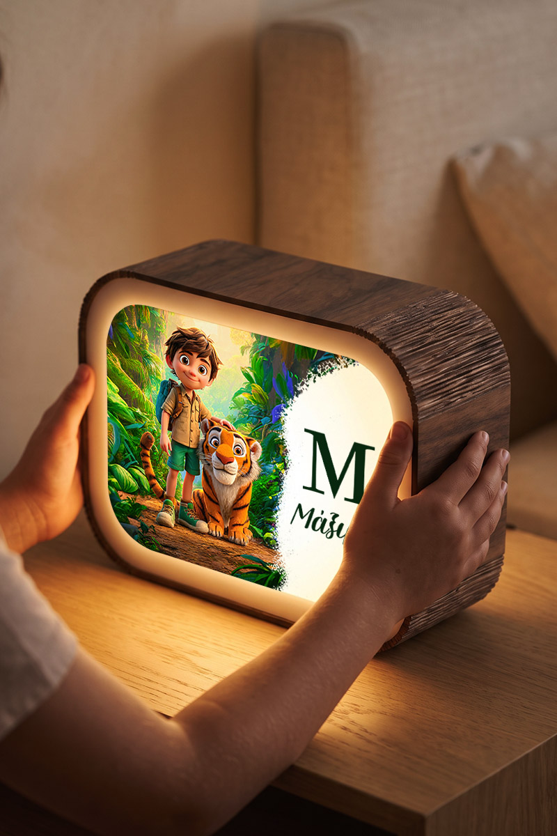 premium-lightbox-fotistiko-me-ektiposi-xh-0009-3.jpg