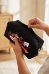 kasetina-bonete-me-ektiposi-onoma-afierosi-black-g-0025-1.jpg