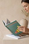 photobook-portrait-myikona-beige-e-1534-1.jpg