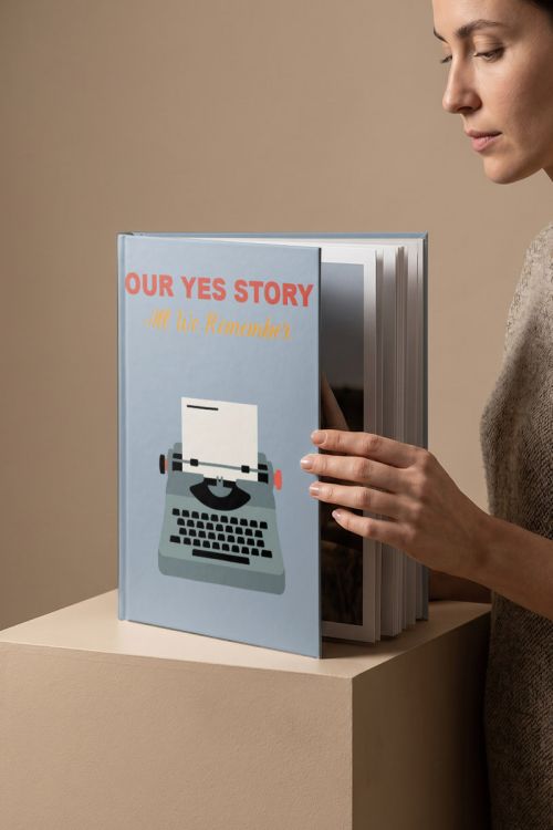 Photobook Αρραβώνα: Our Yes Story