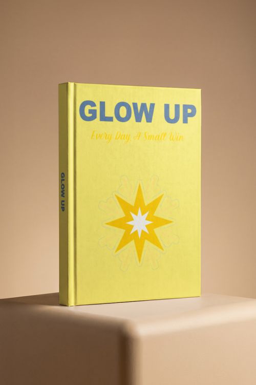 Photobook Εξέλιξης: Glow Up