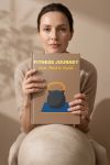 photobook-portrait-myikona-beige-af-1529-1.jpg