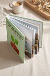 photobook-portrait-myikona-beige-c-1629-1.jpg
