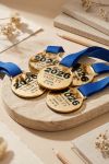 sxoliko-enthimio-anamnistiko-metallio-golden-m-0003-1.jpg